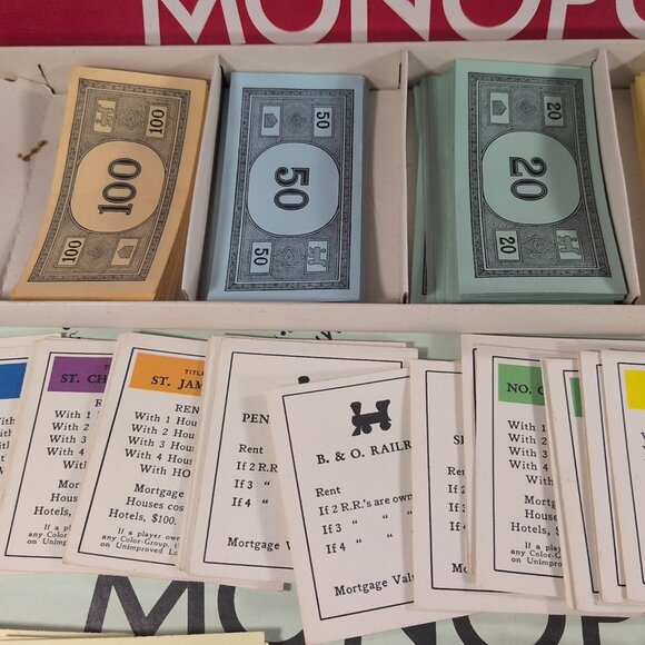 Vintage Monopoly Parker Brothers 1961 Real Estate Trading Board Game Equipment - Picture 6 of 16